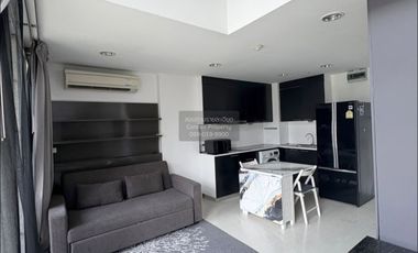 For sale 1 bed condo in Watthana, Bangkok