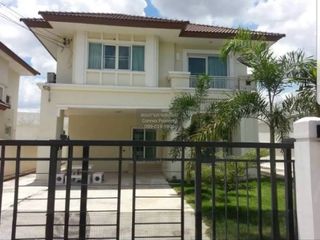 For sale 3 bedrooms house in Khlong Sam Wa, Bangkok