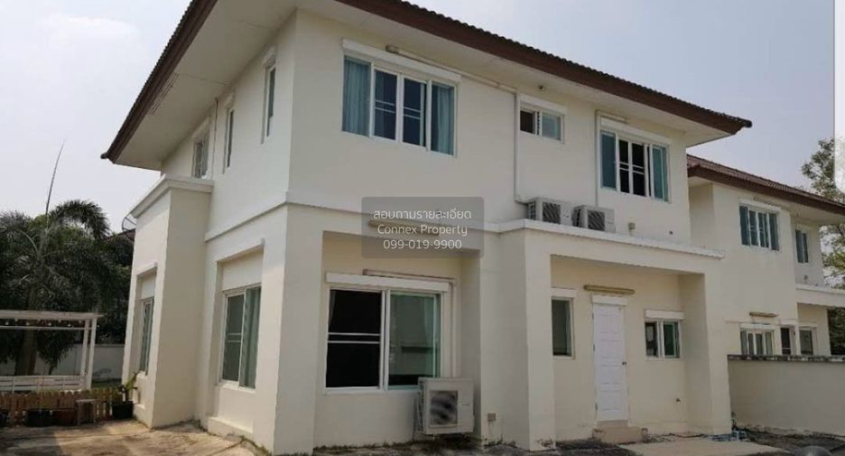 For sale 3 bedrooms house in Khlong Sam Wa, Bangkok