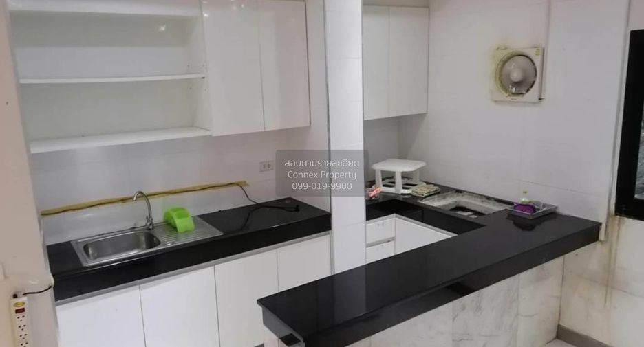 For sale 6 bedrooms retail Space in Mueang Phuket, Phuket