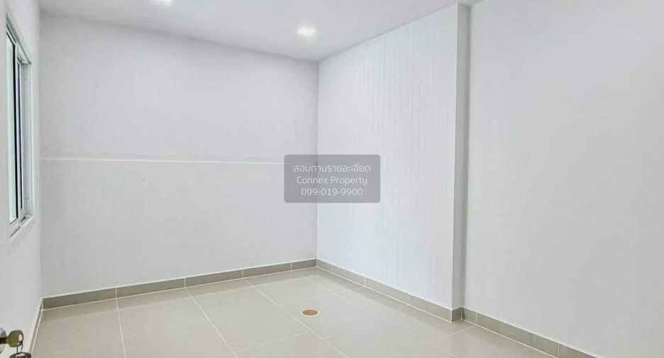 For sale 4 bedrooms townhouse in Bang Bua Thong, Nonthaburi