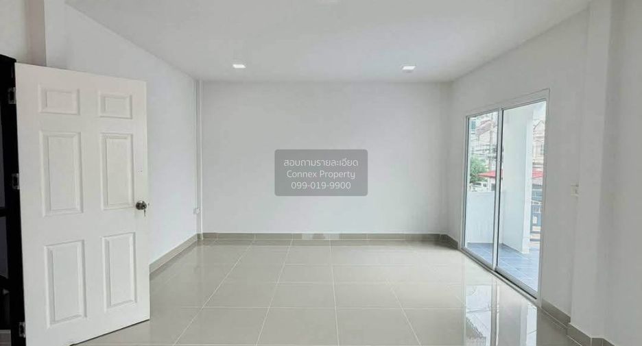 For sale 4 bedrooms townhouse in Bang Bua Thong, Nonthaburi