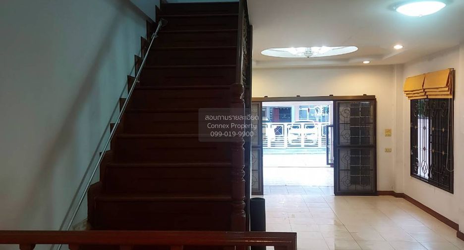 For sale 3 bedrooms townhouse in Bueng Kum, Bangkok