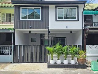 For sale 3 bedrooms townhouse in Bang Bua Thong, Nonthaburi