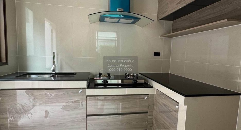 Продажа 4 спальни дом в Банг Капи, Бангкок