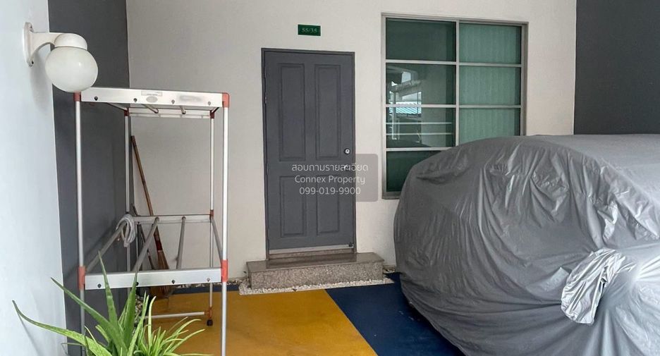 For sale 3 bedrooms townhouse in Wang Thonglang, Bangkok