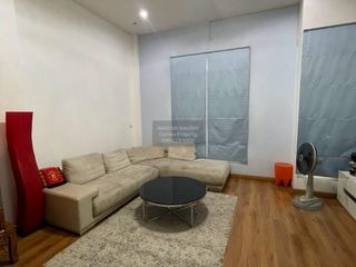 For sale 3 bedrooms townhouse in Wang Thonglang, Bangkok