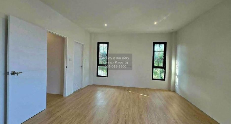 For sale 4 bedrooms house in Mueang Phuket, Phuket