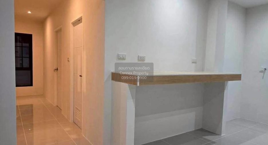 For sale 4 bedrooms house in Mueang Phuket, Phuket