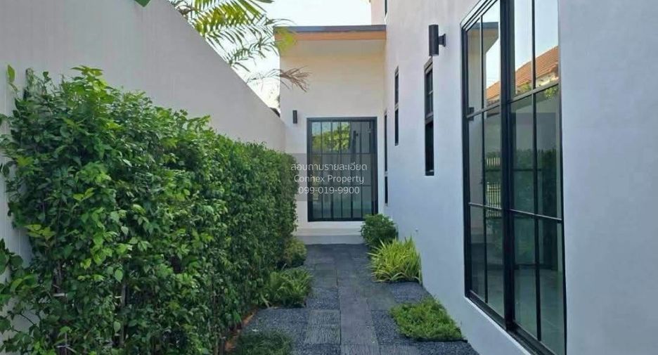 For sale 4 bedrooms house in Mueang Phuket, Phuket