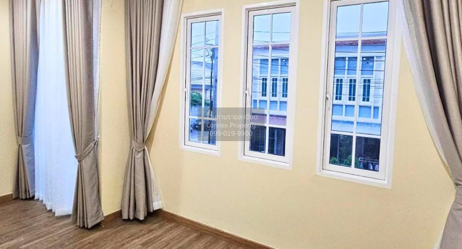 For sale 2 bedrooms townhouse in Sai Mai, Bangkok