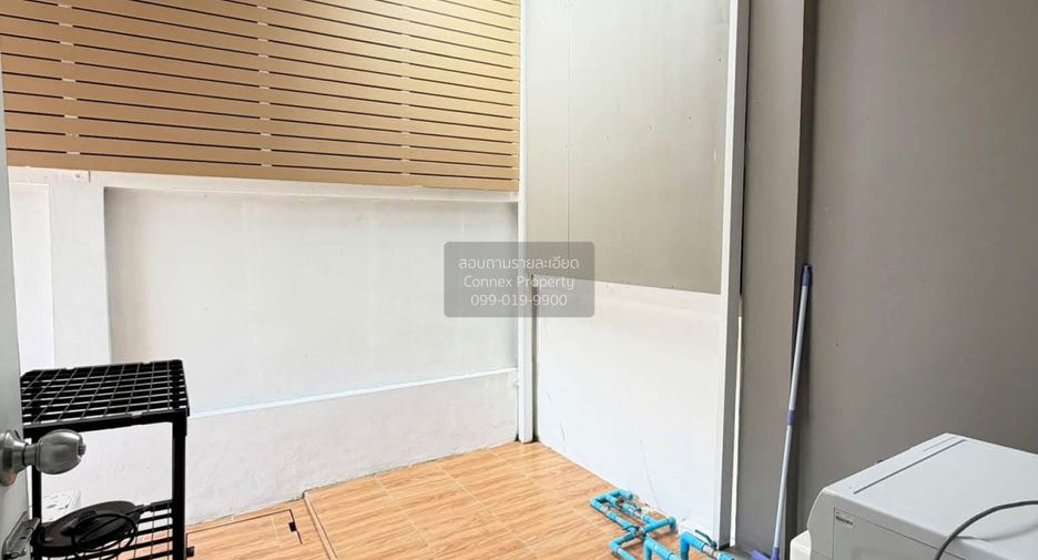 For sale 3 bedrooms townhouse in Thalang, Phuket