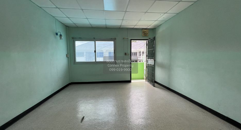 For sale 2 bedrooms townhouse in Bang Khen, Bangkok