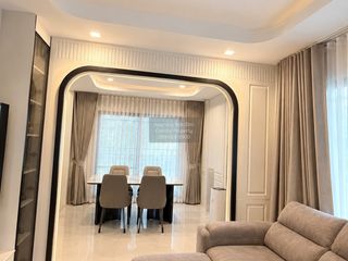 出售 3 卧室 独立屋 在 Mueang Pathum Thani, Pathum Thani