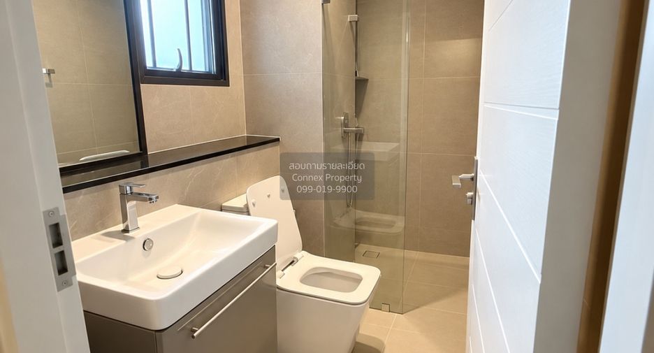 出售 3 卧室 独立屋 在 Mueang Pathum Thani, Pathum Thani