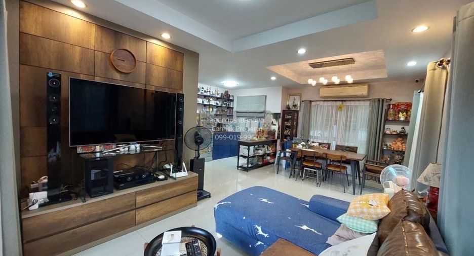 Casa en venta de 4 habitaciones en Bang Khen, Bangkok