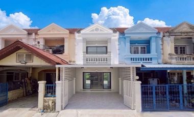 For sale 2 bedrooms townhouse in Bang Bua Thong, Nonthaburi