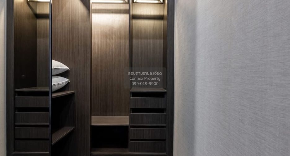 For sale 2 ベッドルーム condo in Khlong Toei, Bangkok