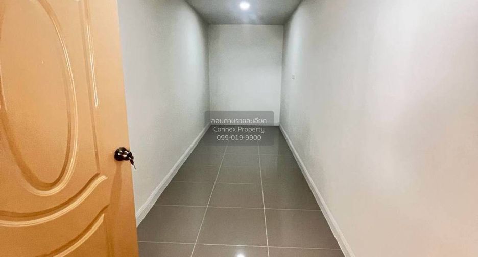 出售 6 卧室 独立屋 在 Lam Luk Ka, Pathum Thani