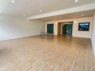 出售 6 卧室 独立屋 在 Lam Luk Ka, Pathum Thani
