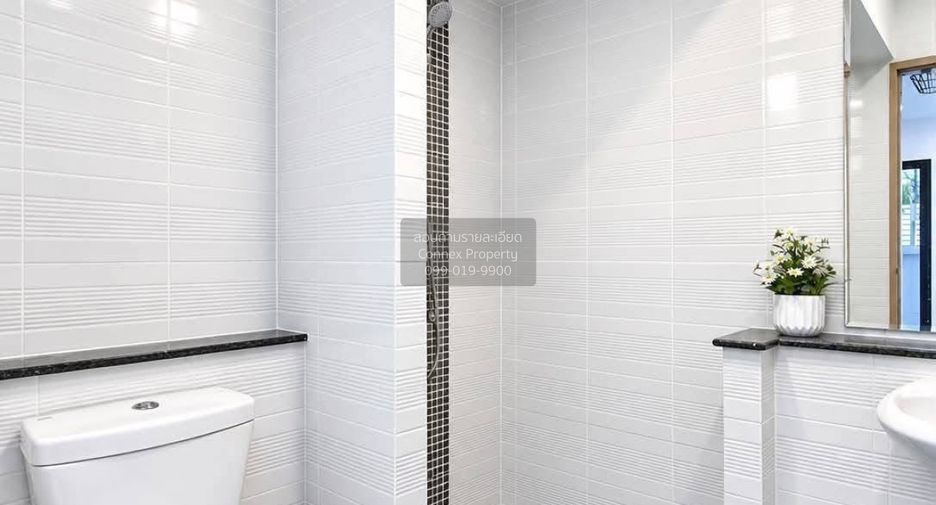 For sale 3 bedrooms townhouse in Pak Kret, Nonthaburi