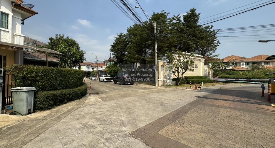Haus zum Kauf mit 3 Zimmer in Bang Khun Thian, Bangkok