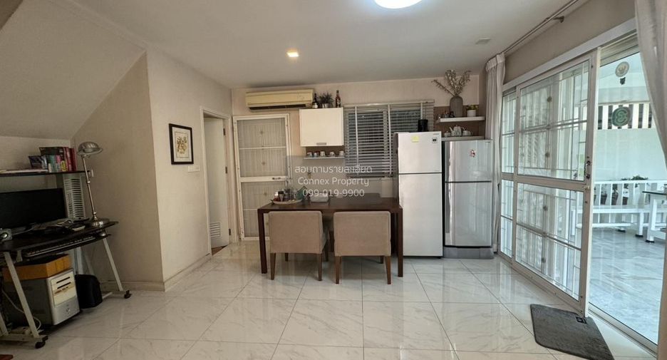 Haus zum Kauf mit 3 Zimmer in Bang Khun Thian, Bangkok