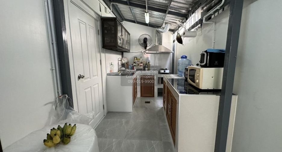 Haus zum Kauf mit 3 Zimmer in Bang Khun Thian, Bangkok