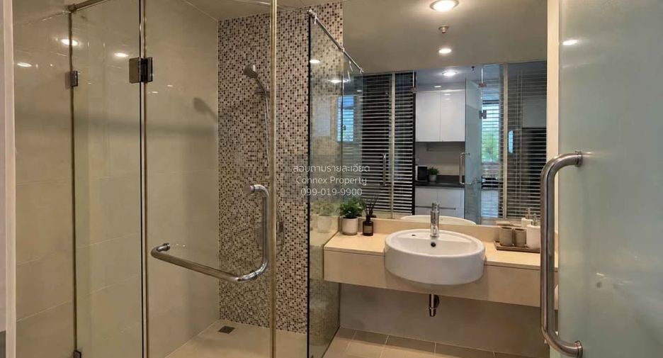 For sale 1 bed condo in Pathum Wan, Bangkok