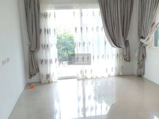 Casa en venta de 5 habitaciones en Bang Yai, Nonthaburi