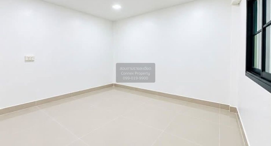 出售 3 卧室 联排别墅 在 Bang Bua Thong, Nonthaburi