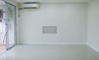 À vendre 1 chambre condo à Bang Na, Bangkok