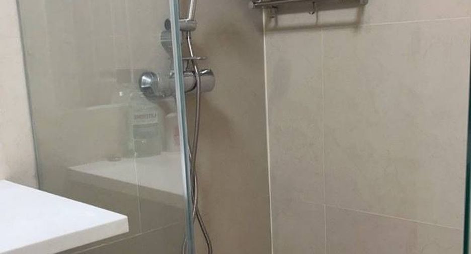For rent 2 bedrooms condo in Sathon, Bangkok