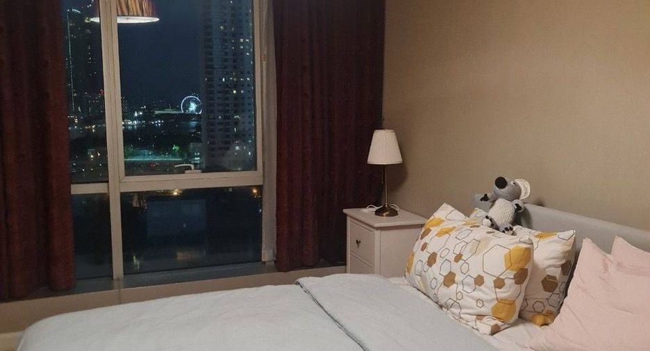 For rent 2 bedrooms condo in Sathon, Bangkok