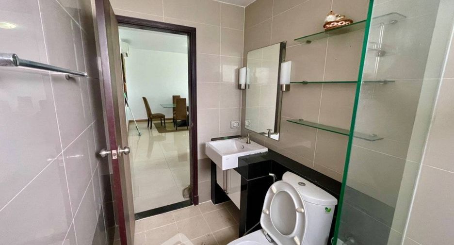 For rent 2 bedrooms condo in Bang Kho Laem, Bangkok