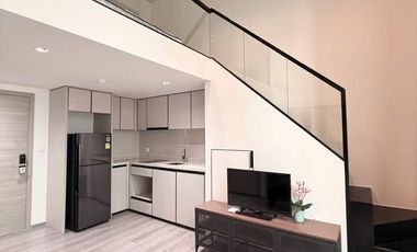 For rent 1 bed condo in Phaya Thai, Bangkok