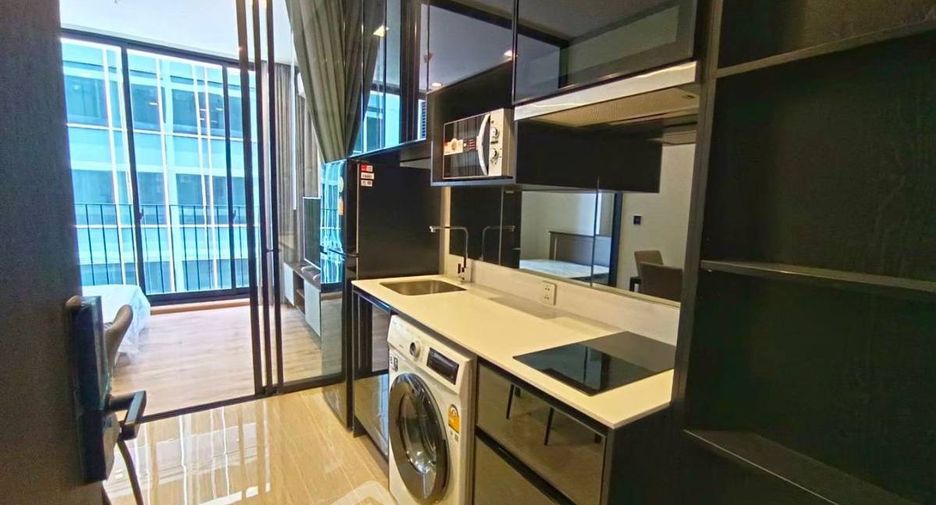 Wohnung zur Miete mit 1 Zimmer in Phaya Thai, Bangkok