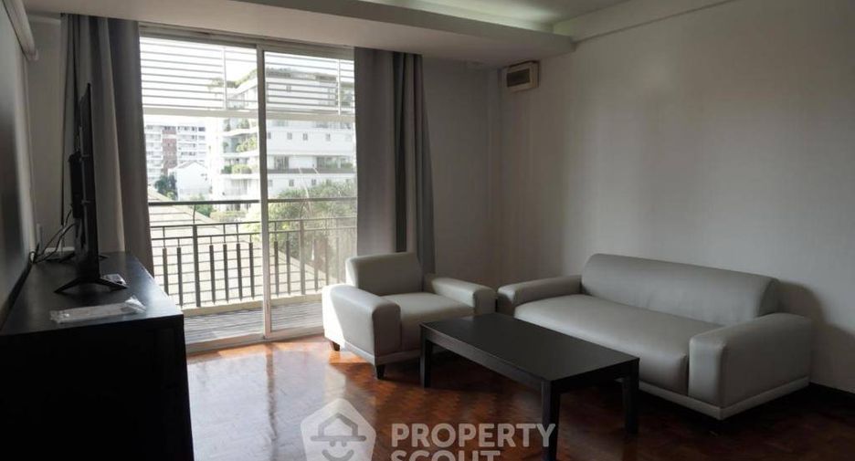 For rent 2 bedrooms apartment in Watthana, Bangkok