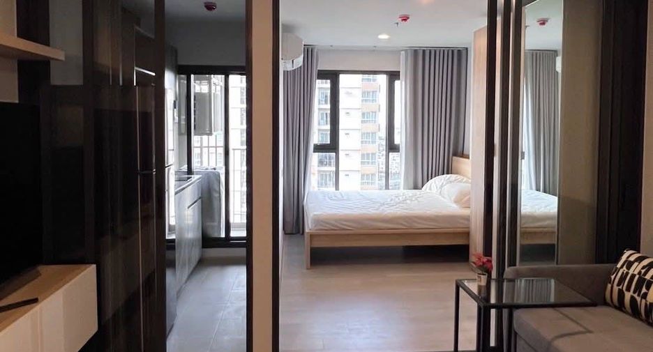 For rent 1 bed condo in Phra Khanong, Bangkok