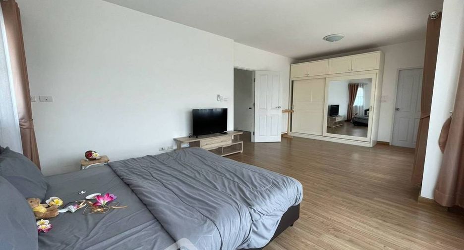 For rent 3 ベッドルーム condo in Pluak Daeng, Rayong