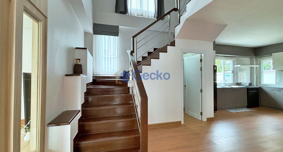 For rent 4 bedrooms house in Bang Lamung, Chonburi