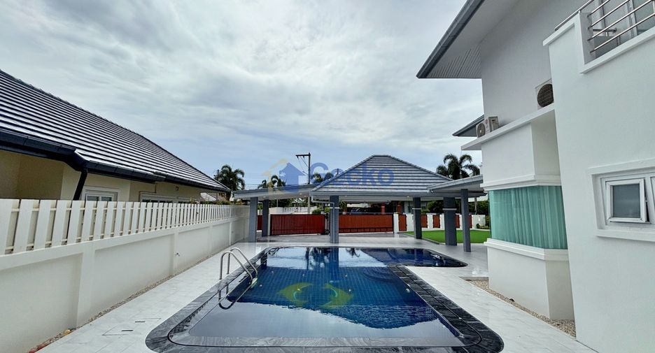 For rent 4 bedrooms house in Bang Lamung, Chonburi