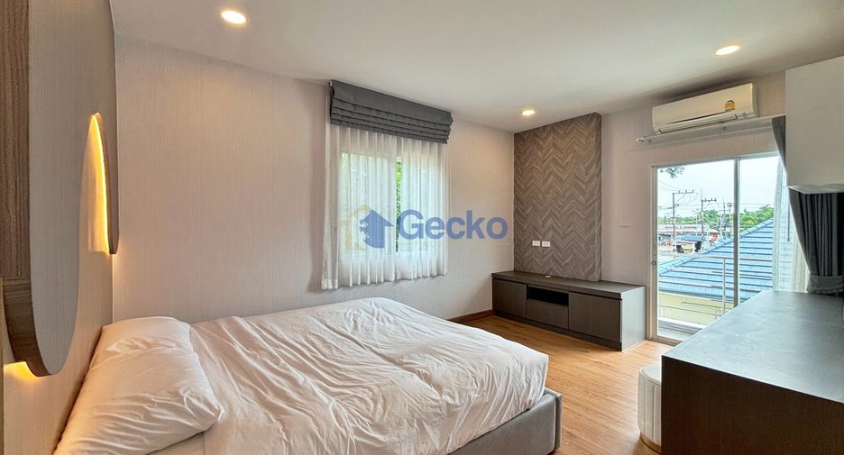 For rent 4 bedrooms house in Bang Lamung, Chonburi