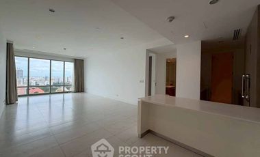 Condo en alquiler de 2 habitaciones en Pathum Wan, Bangkok