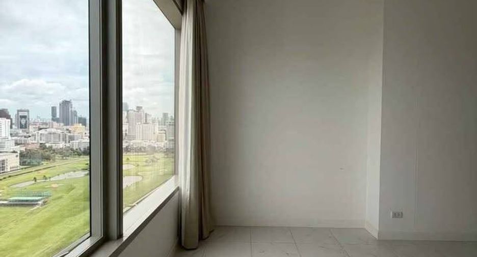 Condo en alquiler de 2 habitaciones en Pathum Wan, Bangkok