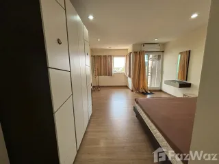 For sale studio condo in Khan Na Yao, Bangkok