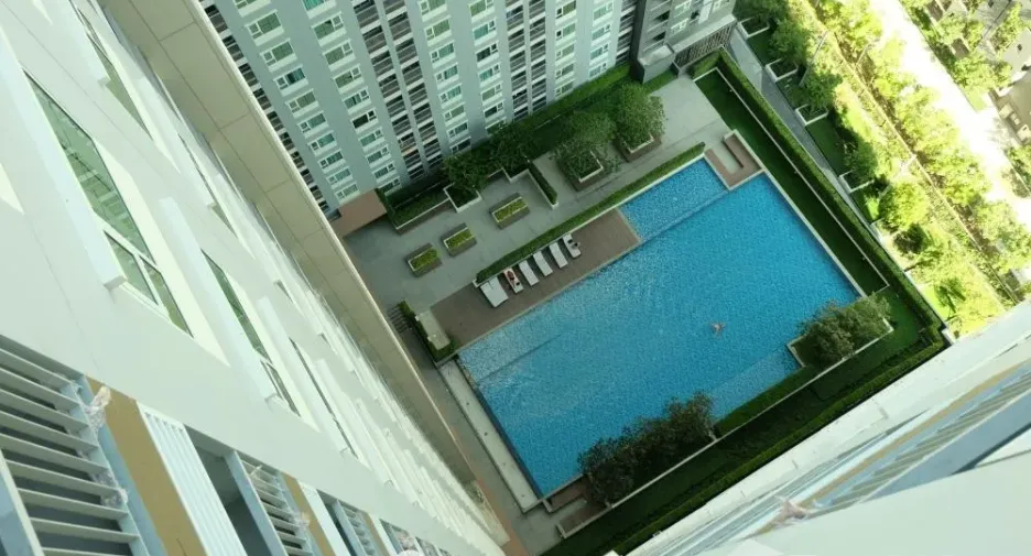 For rent 1 bed condo in Mueang Samut Prakan, Samut Prakan