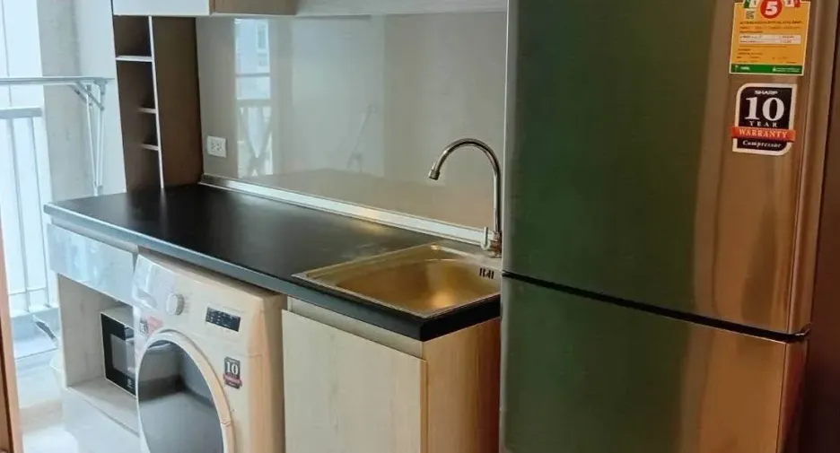 For rent 1 bed condo in Mueang Samut Prakan, Samut Prakan