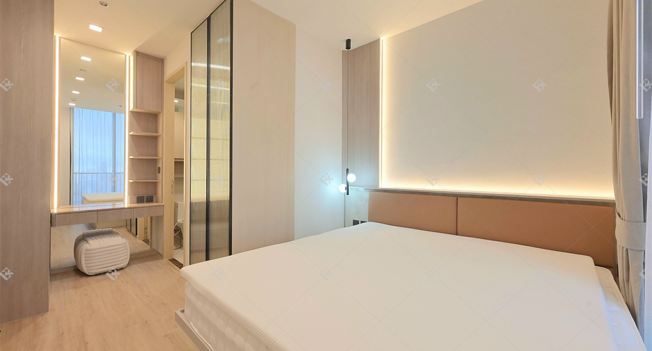 For rent 2 bedrooms condo in Watthana, Bangkok