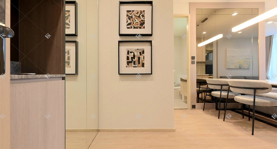 For rent 2 bedrooms condo in Watthana, Bangkok